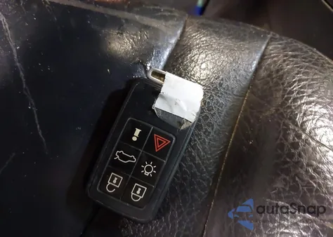 2012 Volvo S60 T5 из США, поврежденный, VIN YV1622FS8C2128823